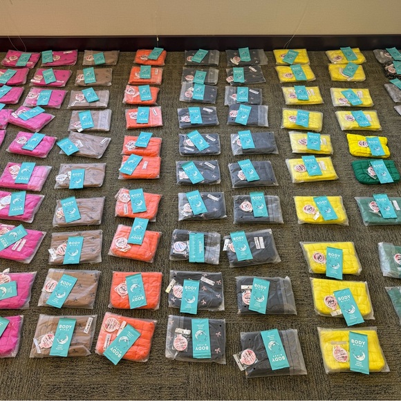 WINNER PICKED TODAY**$100 for the Chanel or Hermes entry! - Picture 4 of 9